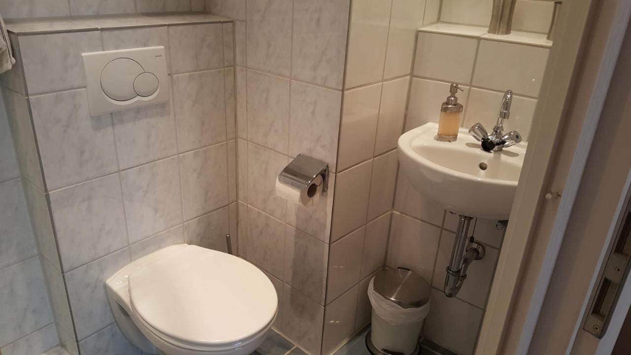 Einzelzimmer mit Bad